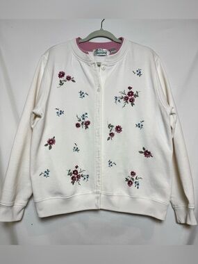 Shenanigans Floral Embroidered White Button Front Sweater XL